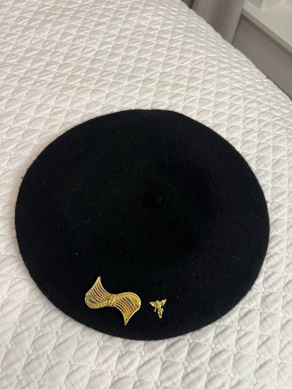 100% wool black French Parisian beret with gold buttons angel pins costume hat